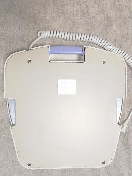 気軽に4分 センコツくん CD・取扱説明書付き 仙骨バイブレーション健康法