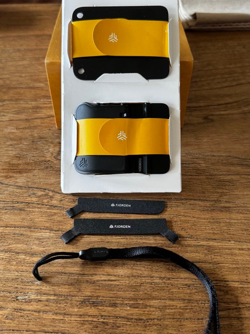 FJORDENフィヨルデン　iPhone15 Pro Maxカメラグリップ