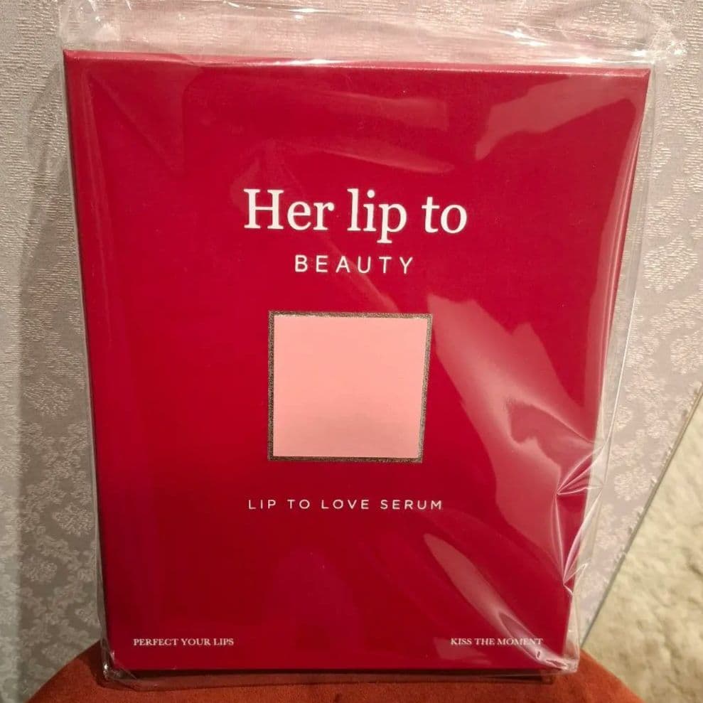 LIP TO LOVE SERUM 全種と限定プレートのオリジナルBOX