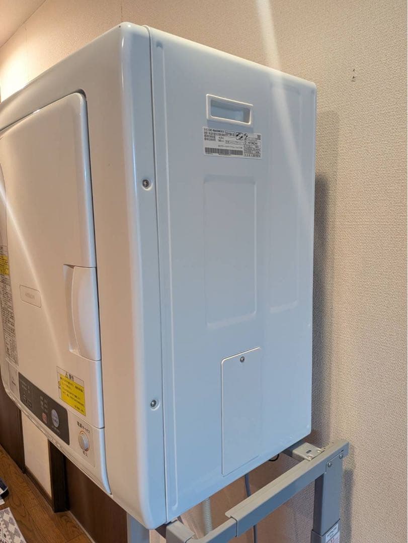 日立　衣類乾燥機　DE-N40WX　スタンド付き　近県配送のみ