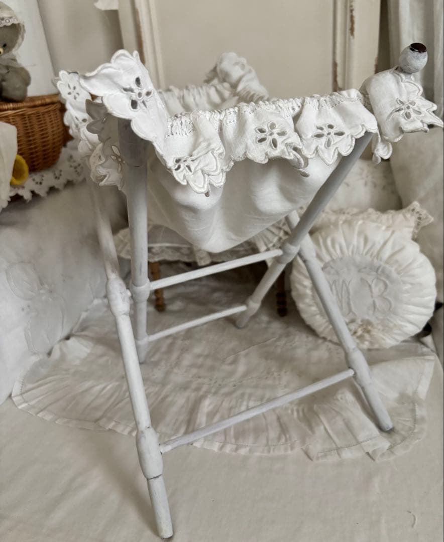 フランスアンティーク　トラバイユーズ　ソーイングスタンド　小サイズ