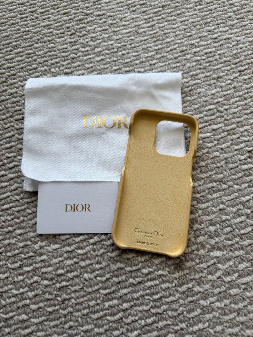 Dior iPhone15proケース イエロー