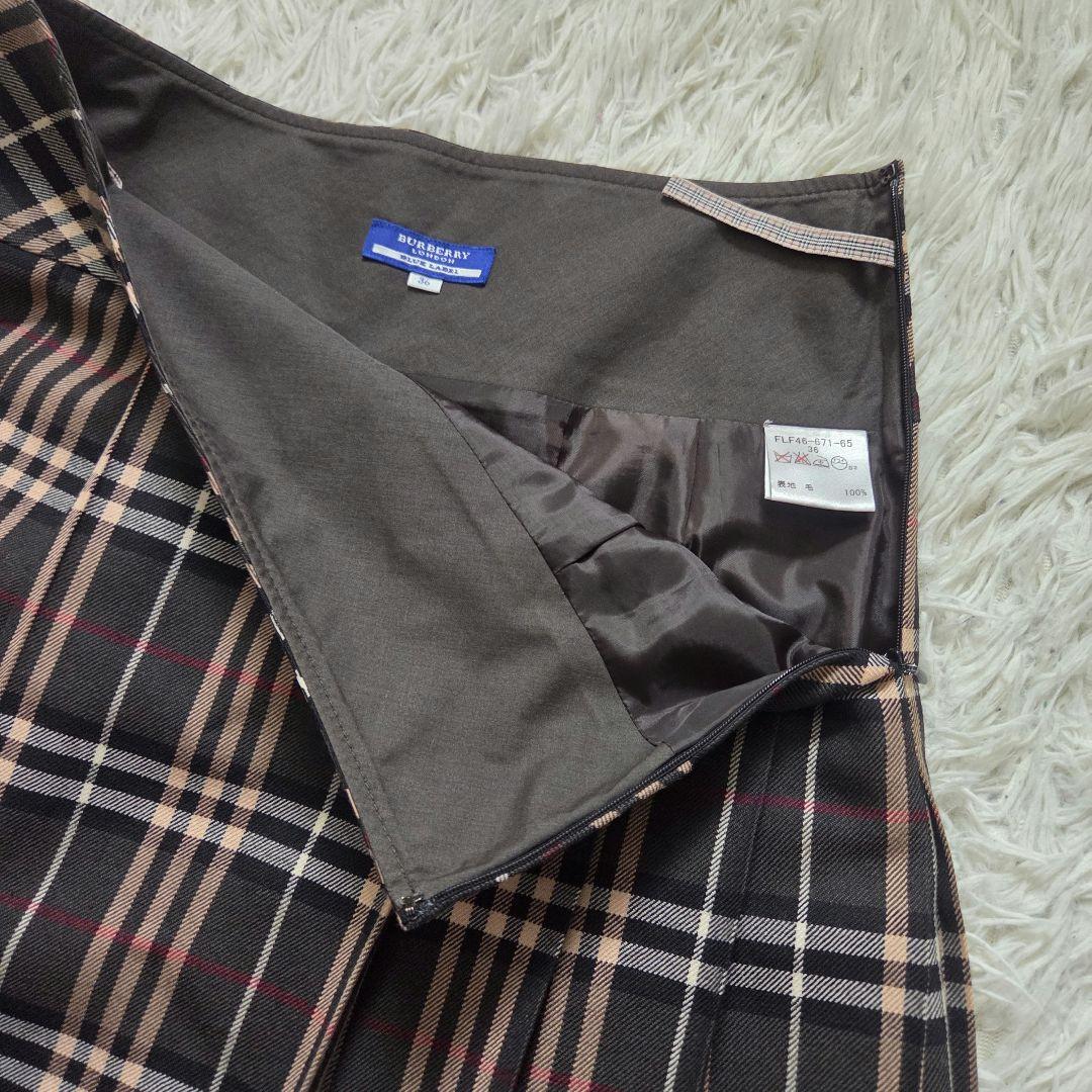 美品BURBERRY　バーバリーブルーレーベル　ノバチェック　ミニスカ　プリーツ
