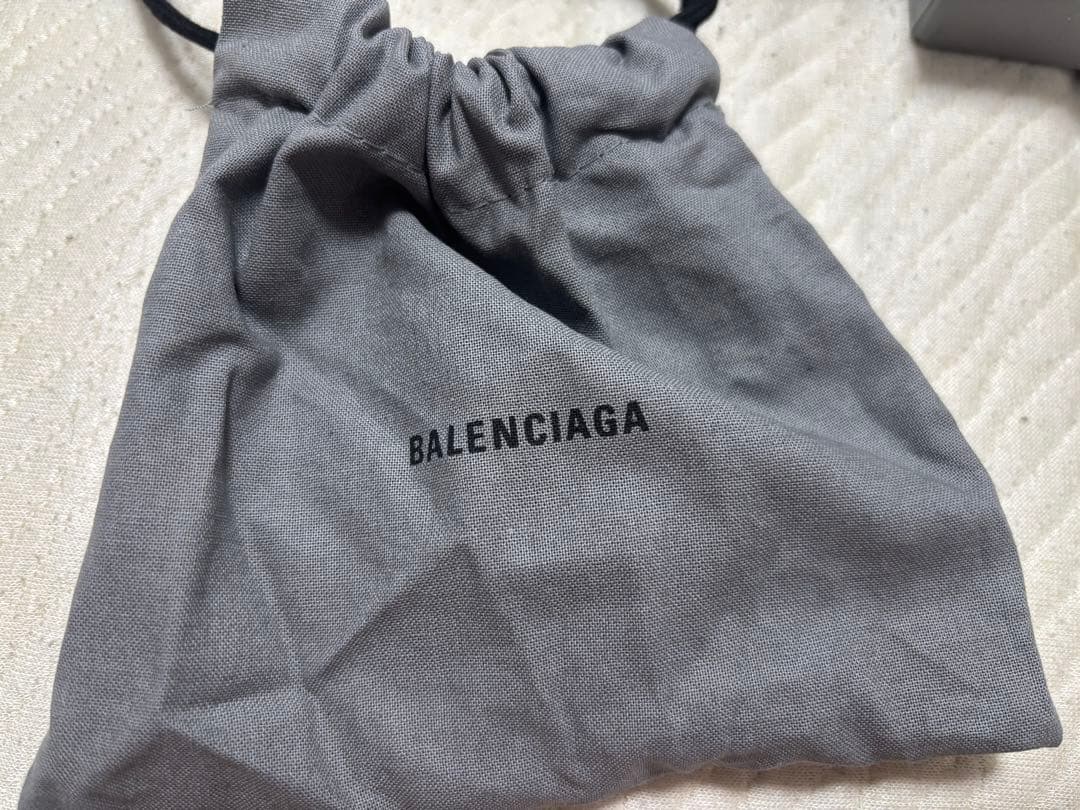 BALENCIAGA バレンシアガ レザーキーケース 黒