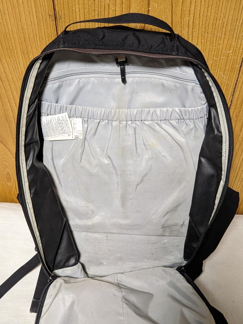 [国内正規品]Arc'teryx MANTIS 32 バックパック 黒