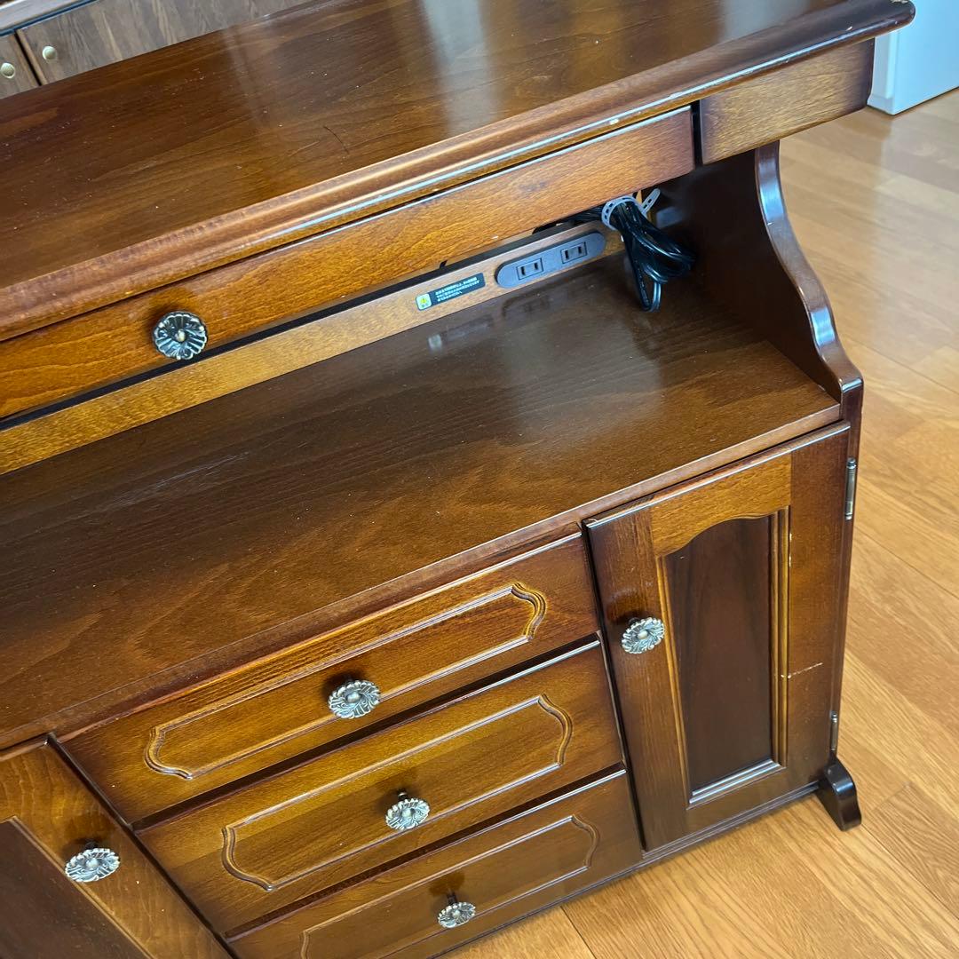 木製クラシックキャビネット 3引き出し