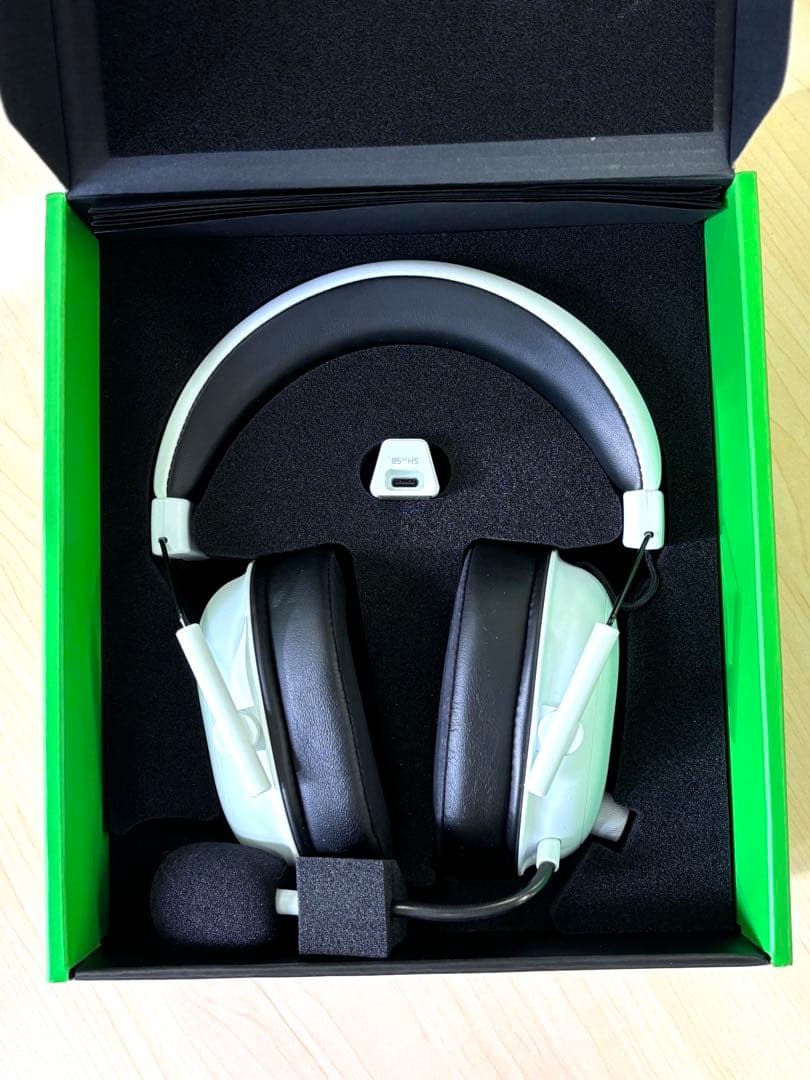 ヘッドホン Razer BLACKSHARK V2 HYPERSPEED