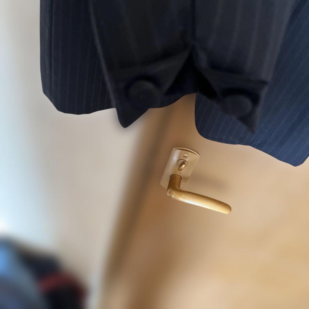 黒ストライプ ベルベット襟 テーラードジャケット