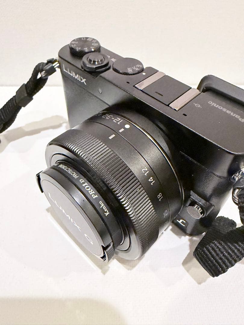 12/25迄値引　Panasonic LUMIX DCM-GM5K レンズキット