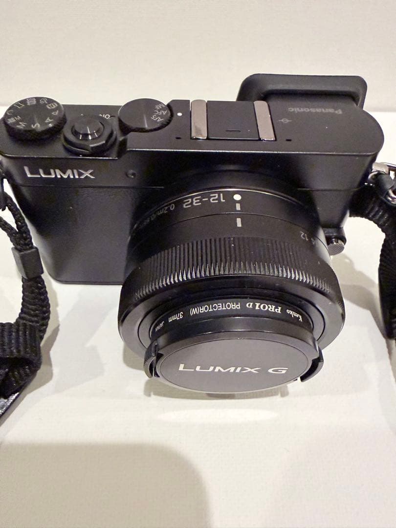 12/25迄値引　Panasonic LUMIX DCM-GM5K レンズキット