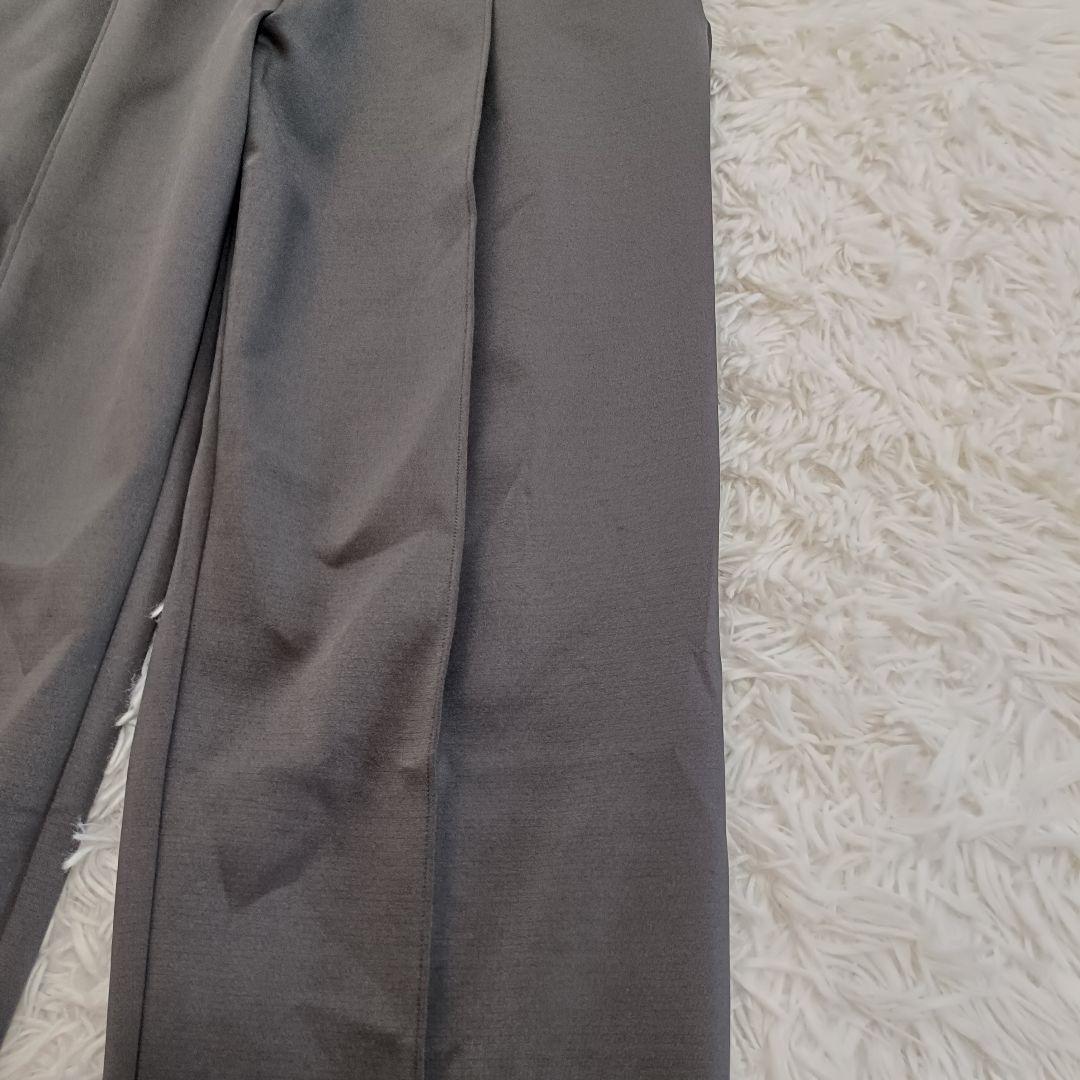 新品未使用　人気色　OHGA マシュマロパンツ　グレー　Mサイズ