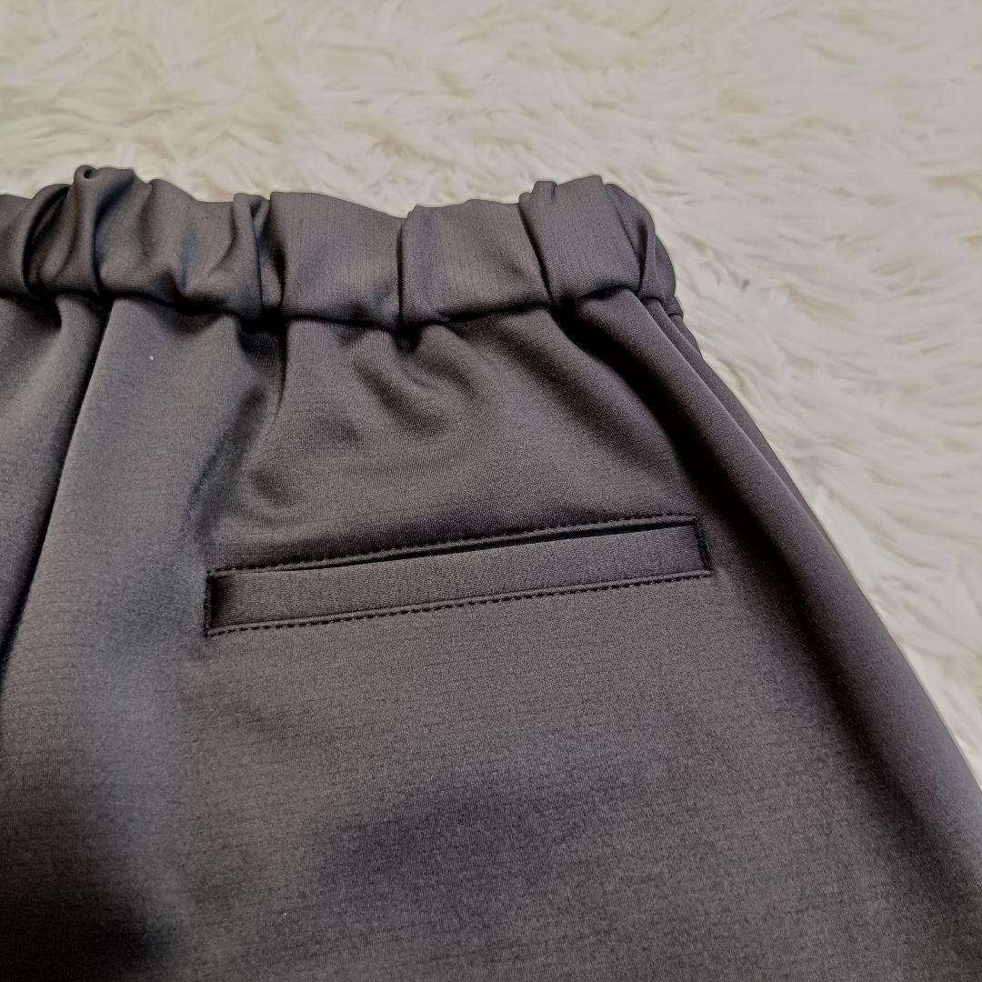 新品未使用　人気色　OHGA マシュマロパンツ　グレー　Mサイズ