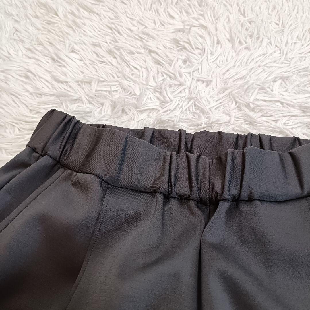 新品未使用　人気色　OHGA マシュマロパンツ　グレー　Mサイズ