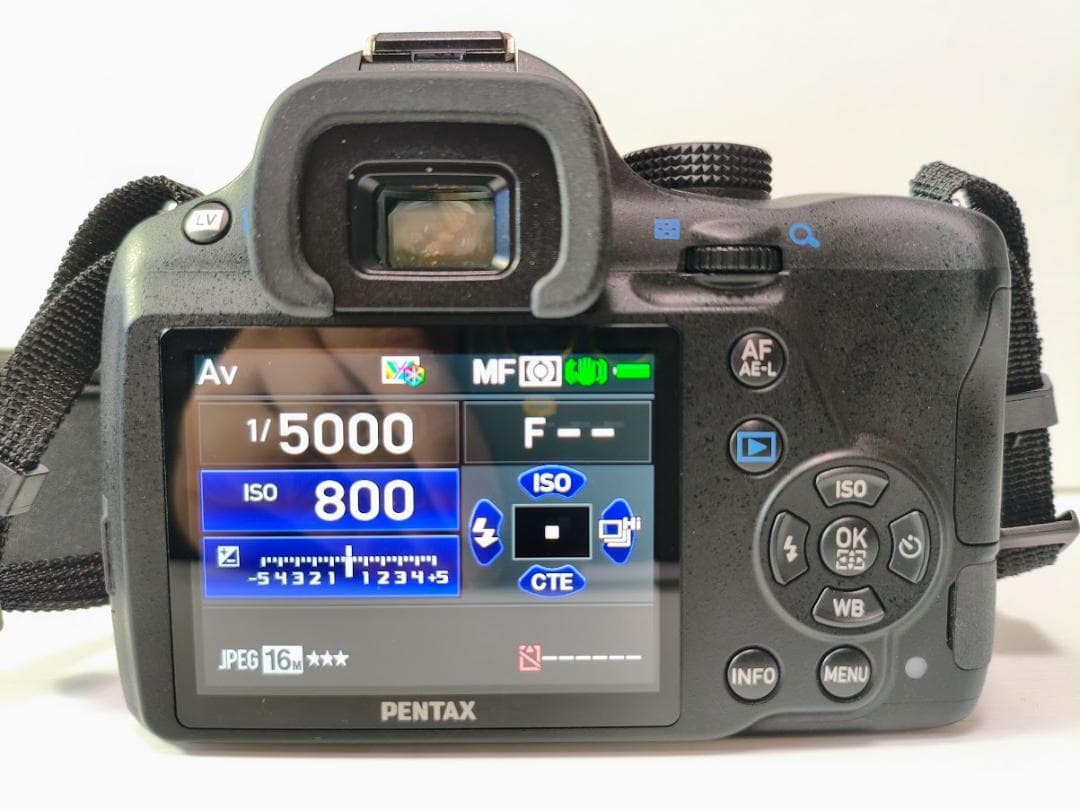 【黒死病対策】【内臓電池交換】PENTAX K-50　カメラらしいブラック
