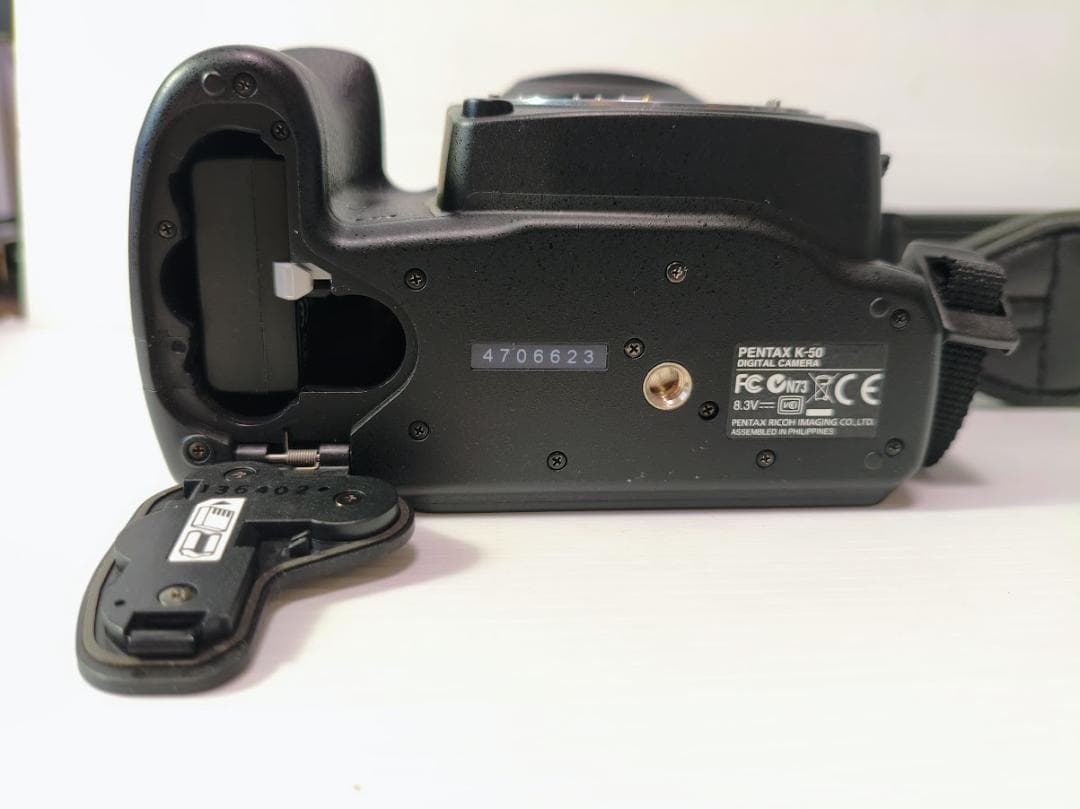 【黒死病対策】【内臓電池交換】PENTAX K-50　カメラらしいブラック