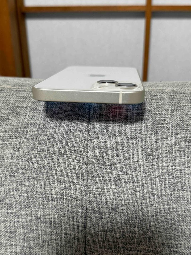 【Appleストア購入】iPhone13 256GB スターライトSIMフリー