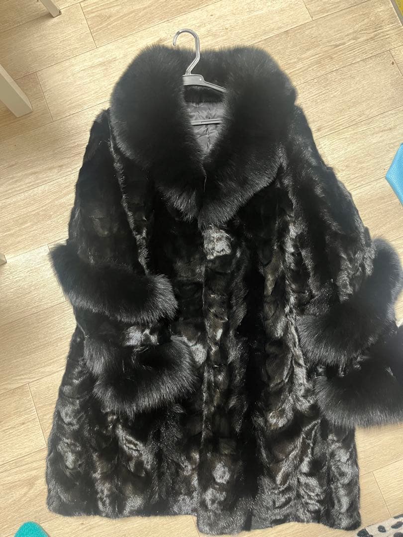 ミンクロングコート フォックスファー襟・袖付きfur coat海外商品