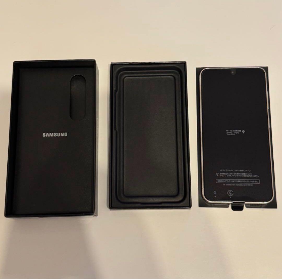 docomo Galaxy S23 SC-51D クリーム