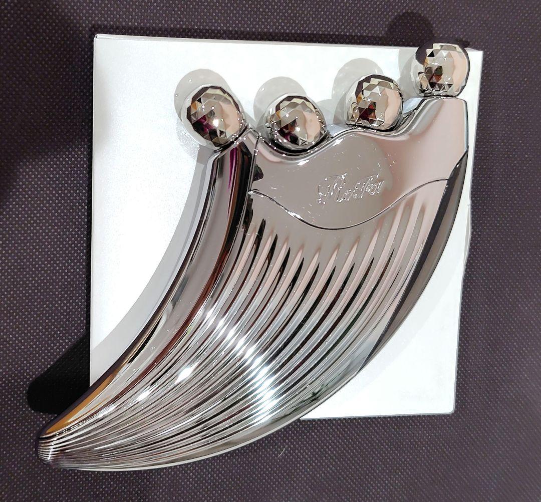 ReFa 4 CAXA RAY　フォーカッサ　シルバー　マイクロカレント　リファ