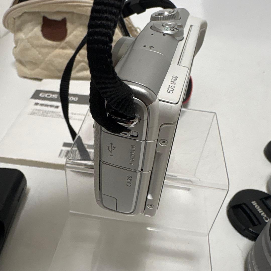 サ*ー様 Canon EOS M100 ホワイト レンズ2点 ミニ三脚 備品あり