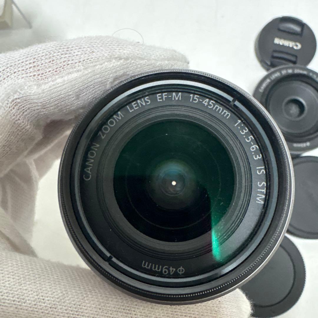 サ*ー様 Canon EOS M100 ホワイト レンズ2点 ミニ三脚 備品あり