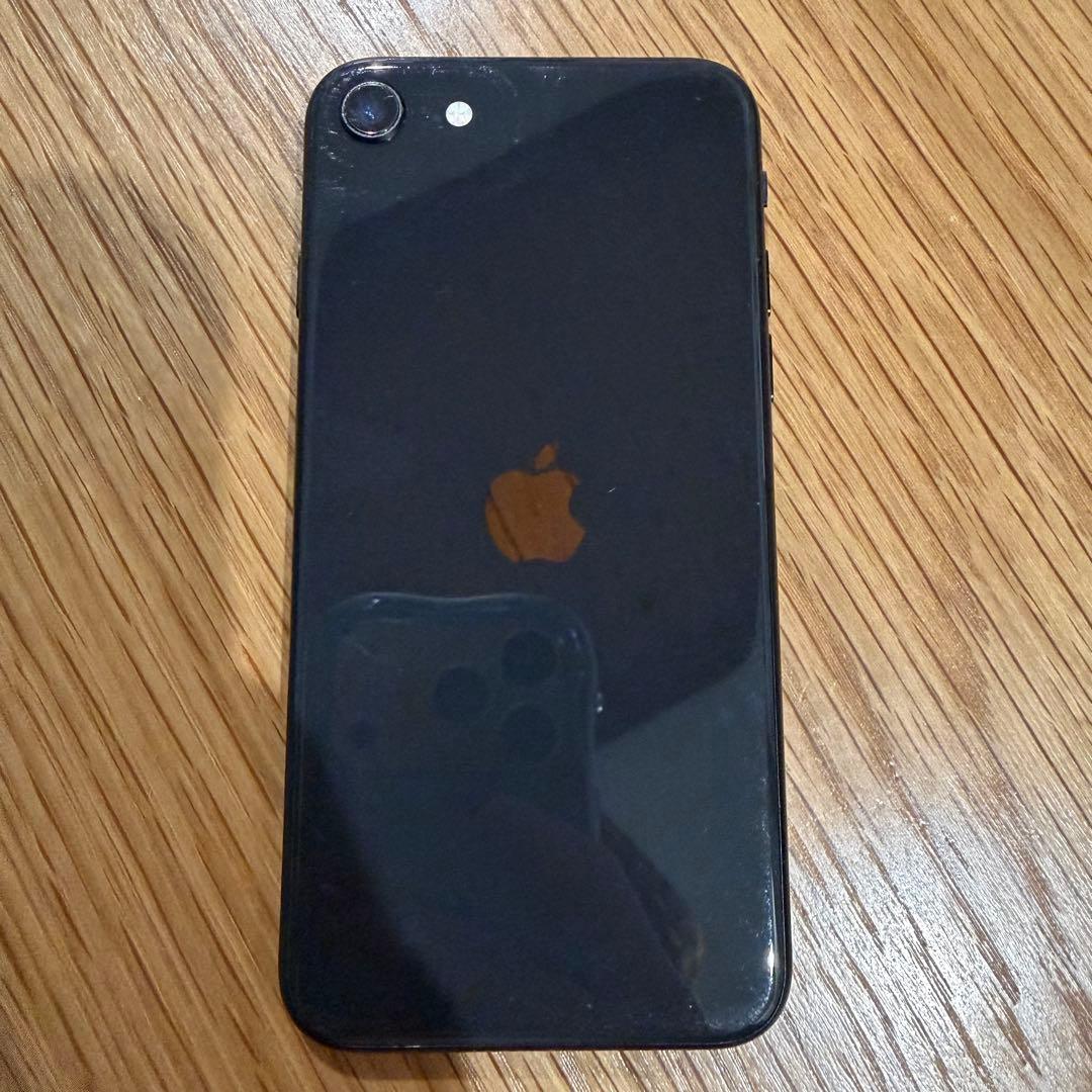 タ*ク様 simフリー　iPhoneSE 第二世代　64gb 本体　ブラック
