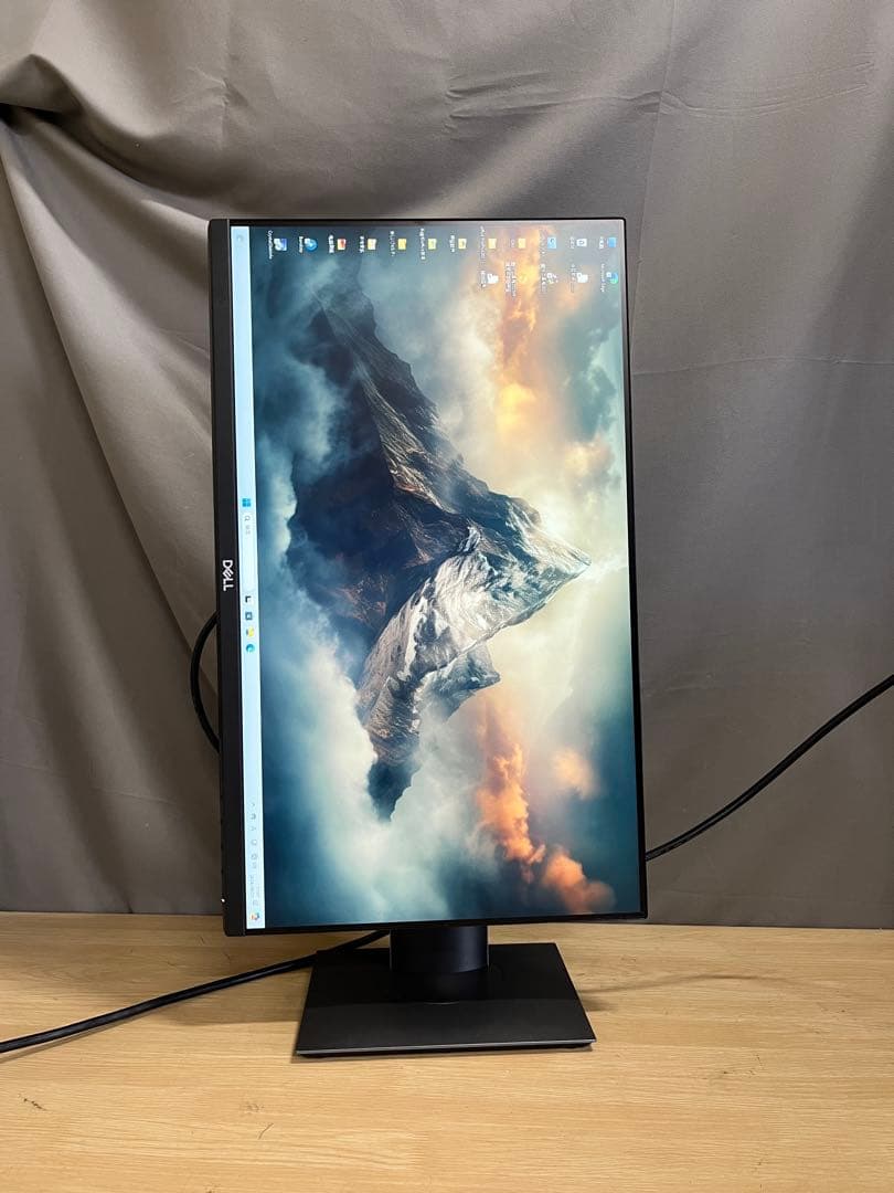 dell p2319H 23インチモニター　回転機能 高さ調整
