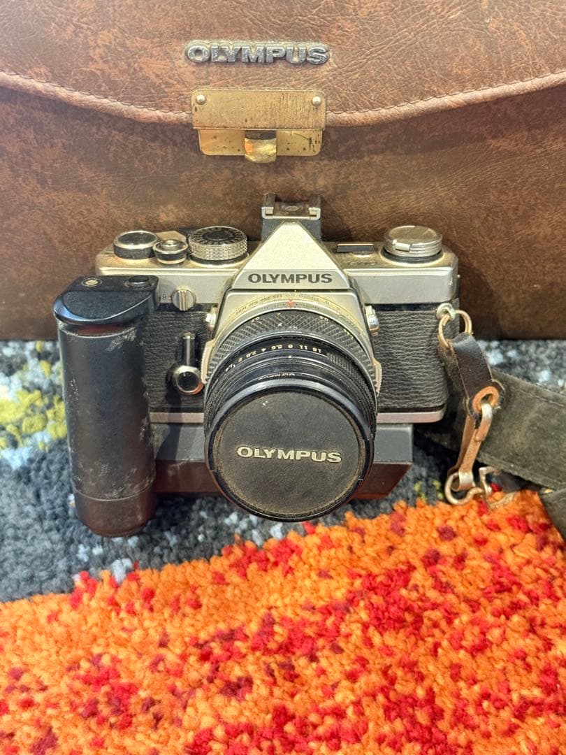 OLYMPUS OM-1 カメラ一式 ケース付 ジャンク
