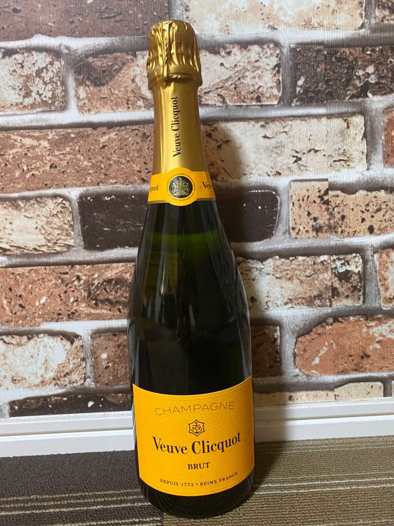 ２本セットVeuve Clicquot Brut シャンパン