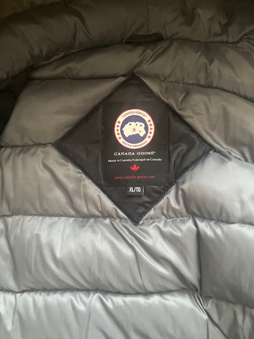   ブラック ダウンジャケット XL/16