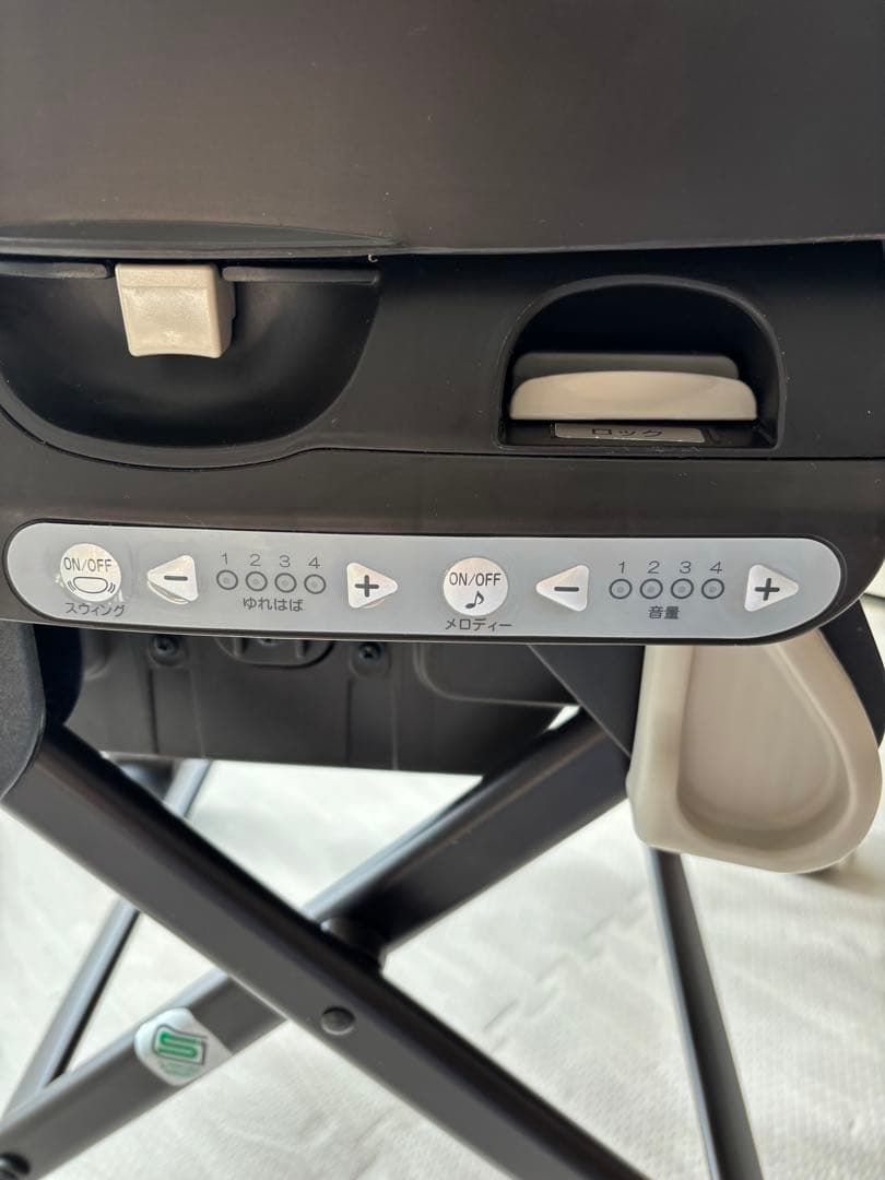 ✨✨値下げしました✨✨トイザらス限定コンビ　ネムリラオートスウィングネムリラAT