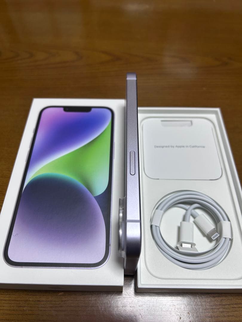 【極美品】iPhone14 256G SIMフリー purple Apple版