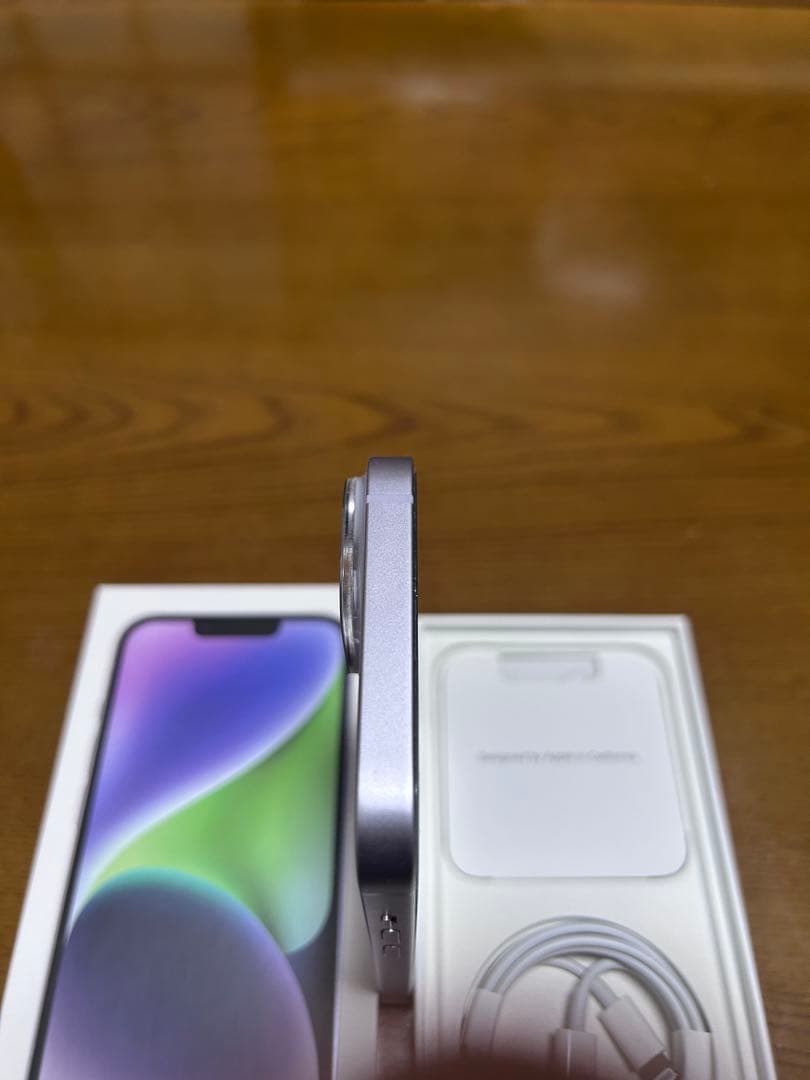 【極美品】iPhone14 256G SIMフリー purple Apple版