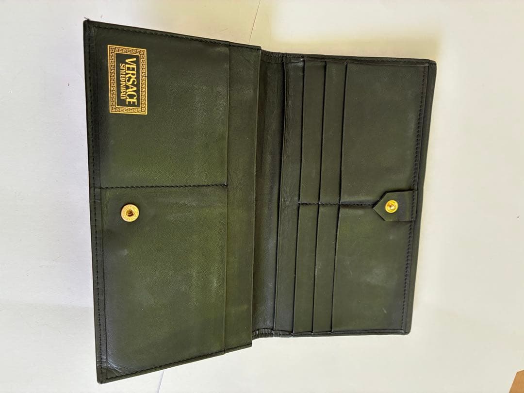 ヴィンテージ　ジャンニ・ヴェルサーチ　長財布