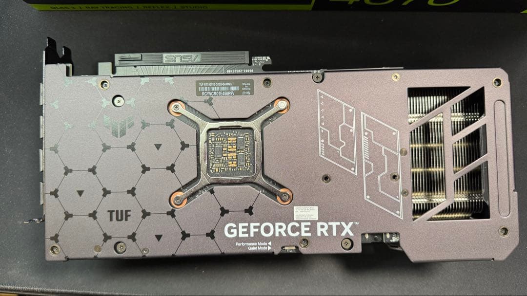 グラフィックボード・グラボ・ビデオカード ASUS TUF GEFORCE RTX 4070 SUPER OC 12GB