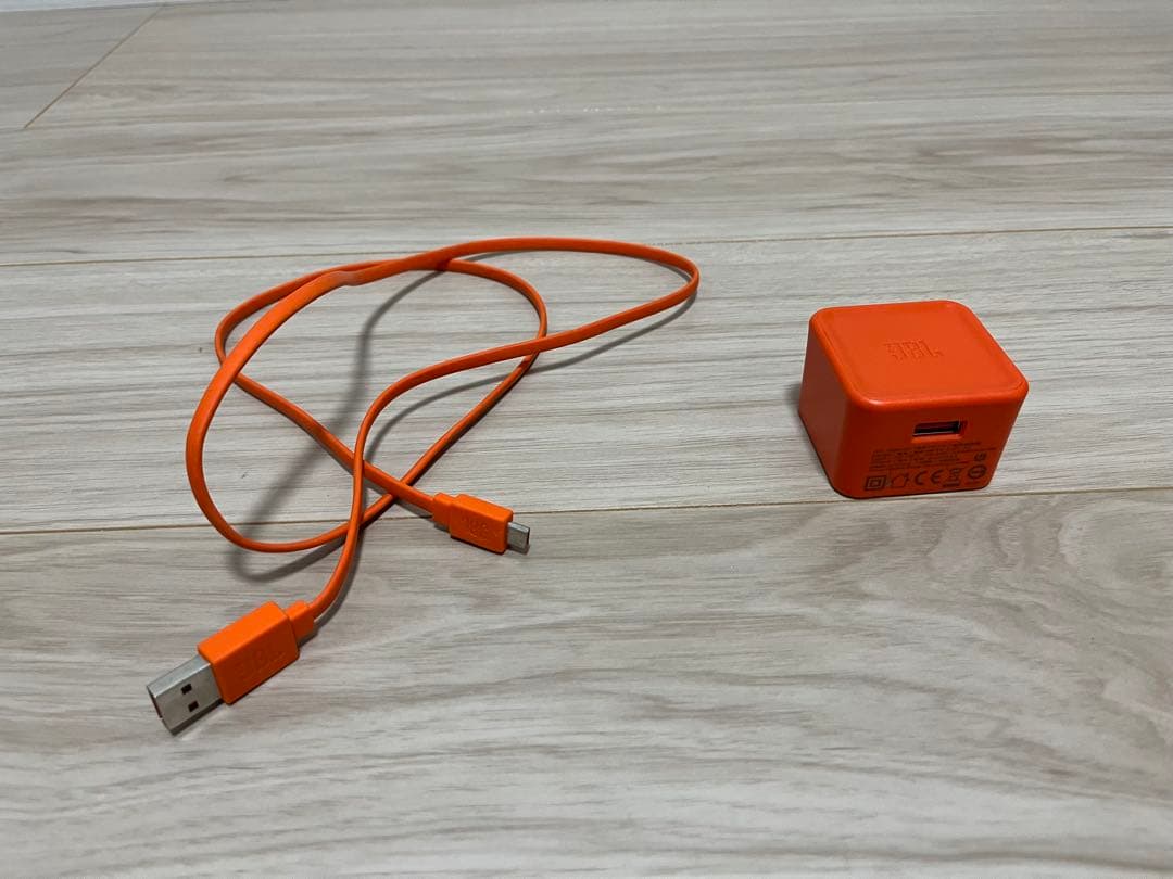 JBL PULSE 3 ワイヤレススピーカー