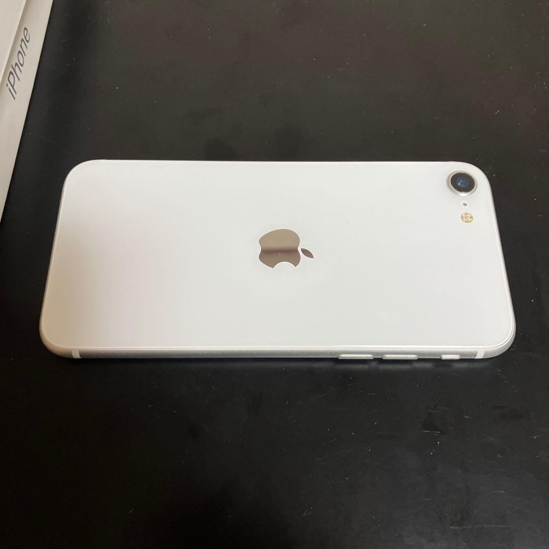 Apple iPhone SE 第二世代 ホワイト 箱付き　64GB BT84%