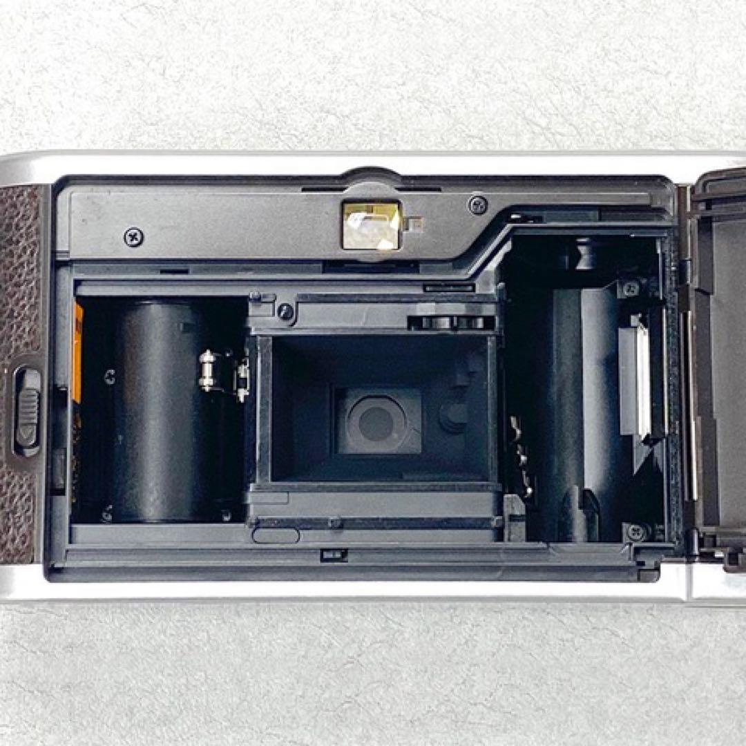 昭和、大正のレトロデザインのミノルタ35mm F3.5 コンパクトフィルムカメラ