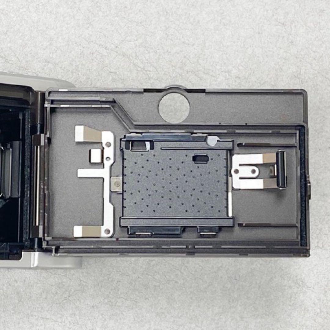 昭和、大正のレトロデザインのミノルタ35mm F3.5 コンパクトフィルムカメラ