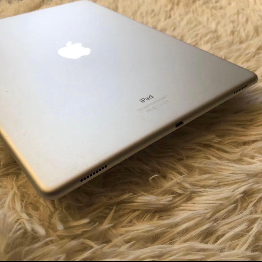 【早い者勝ち】iPad Pro 12.9 128GB Wi-Fi【すぐ発送】