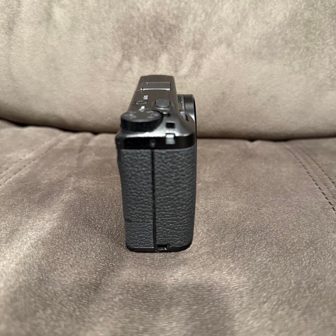 【美品】RICOH GRIIIX バッテリー追加