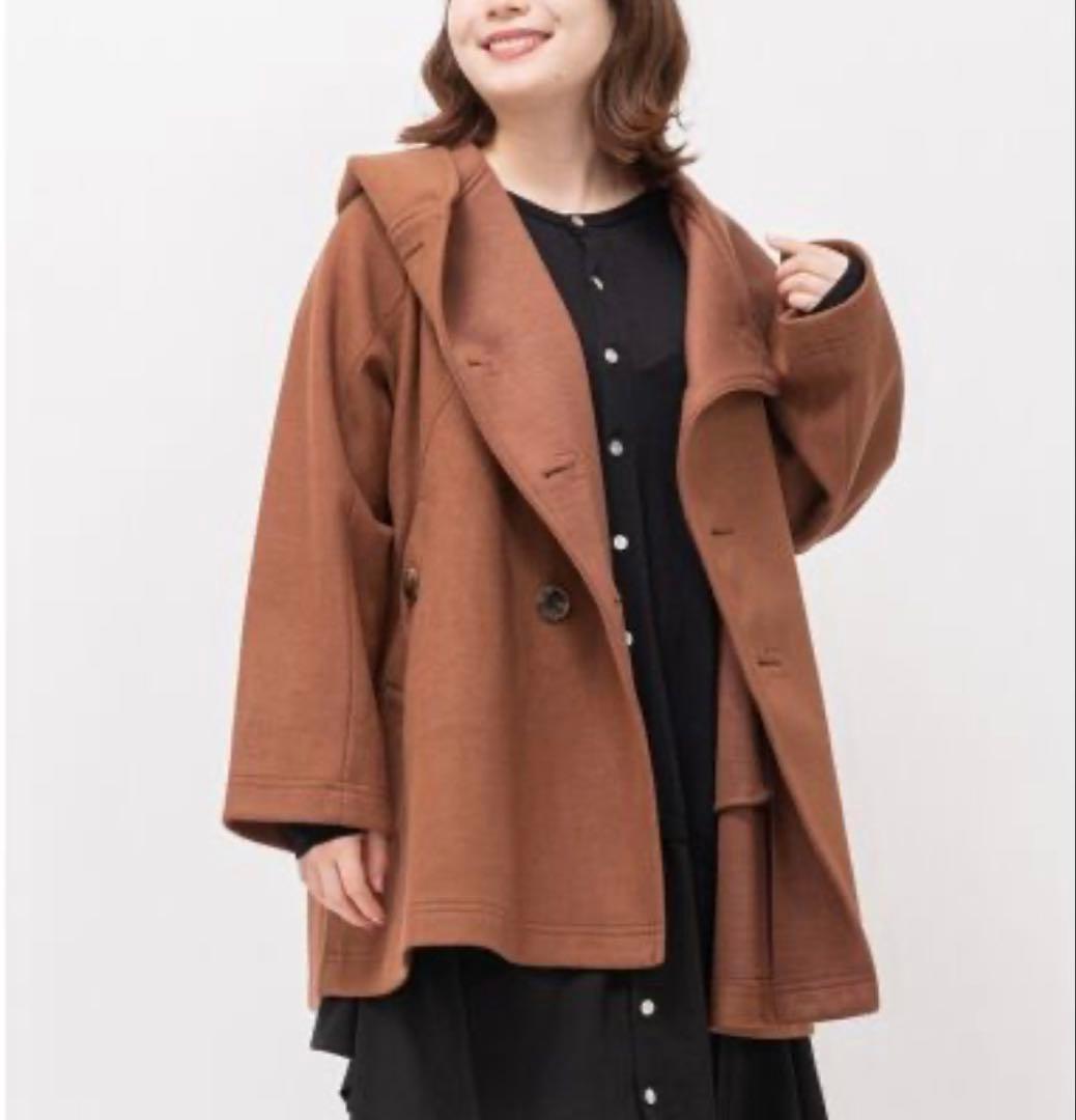 新品未使用　AS KNOW AS olaca トライアングルトップCO