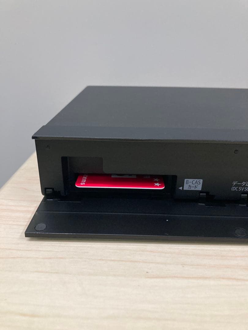 めっちゃ綺麗　リモコン新品　シャープ　AQUOS ブルーレイ　BD-NW510