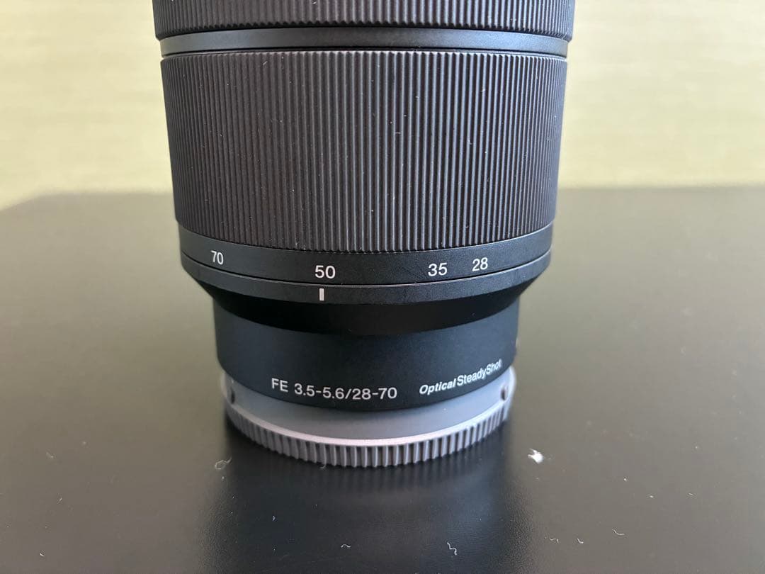 Sony FE 28-70mm f/3.5-5.6 ズームレンズ