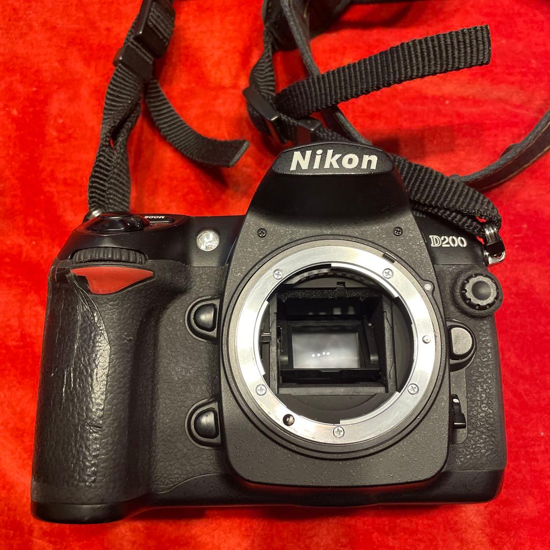 美品★ニコン★Nikon D200★最後のニコン製CCDセンサーモデル