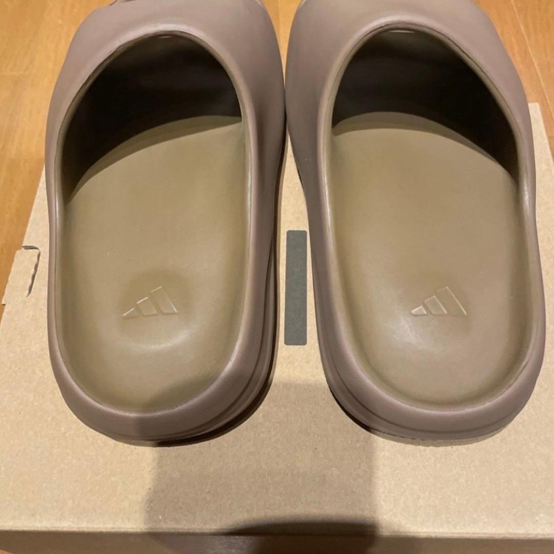靴 adidas YEEZY Slide \"Core\" 25.5