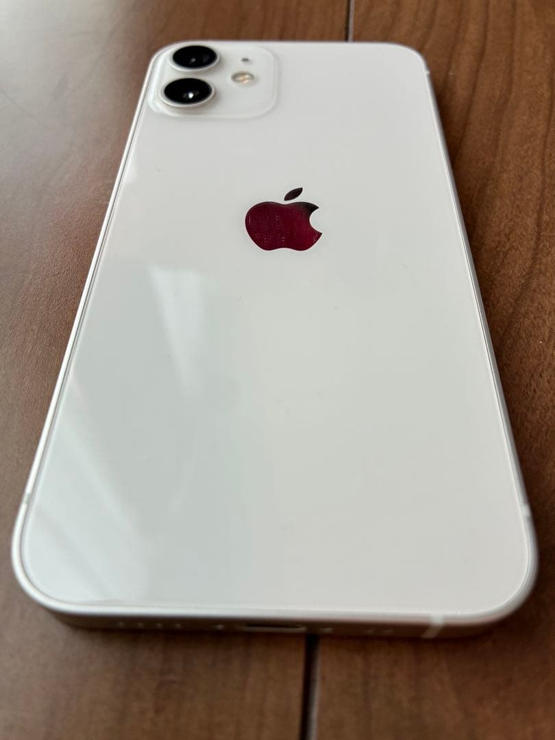 美品 iPhone12 miniホワイト