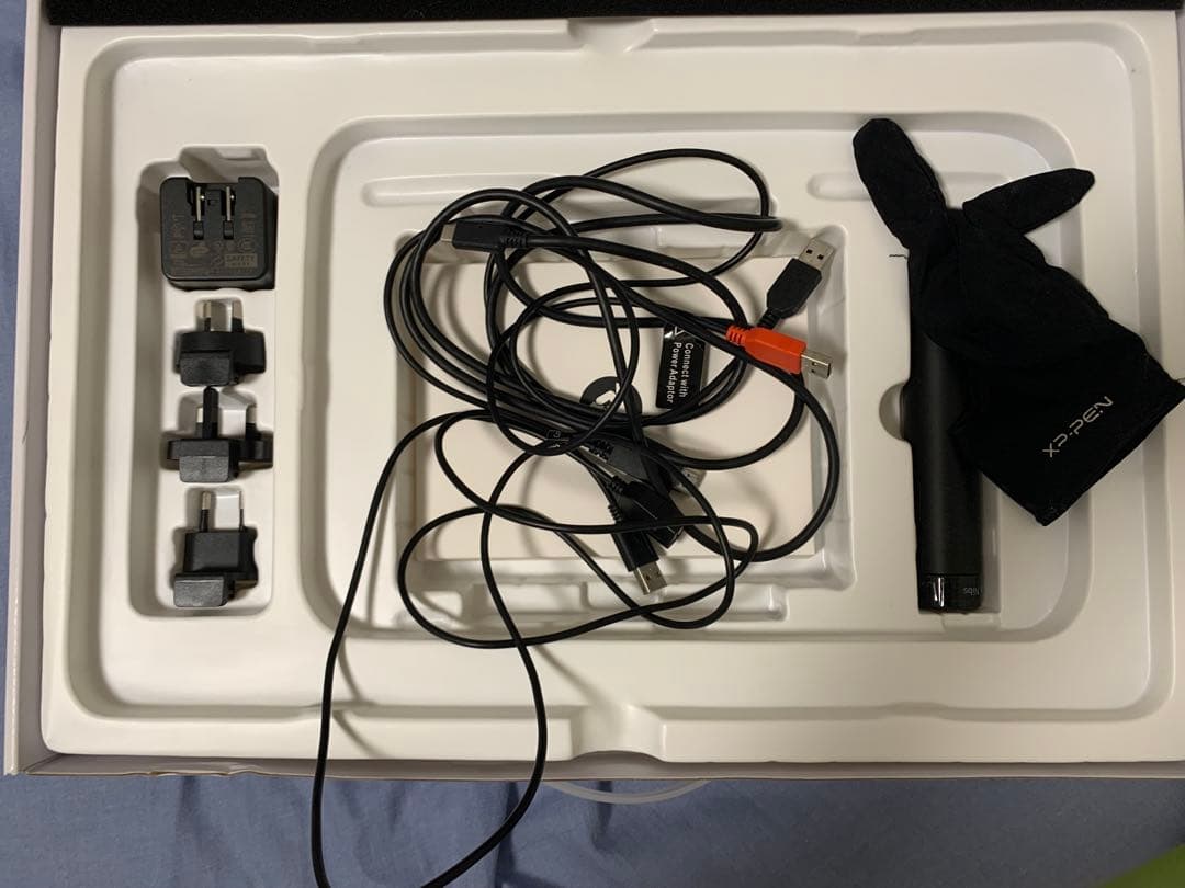 液タブ 15.6インチ