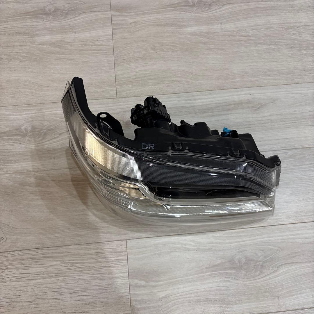 ハイゼット　S500P　後期　純正LEDヘッドライト