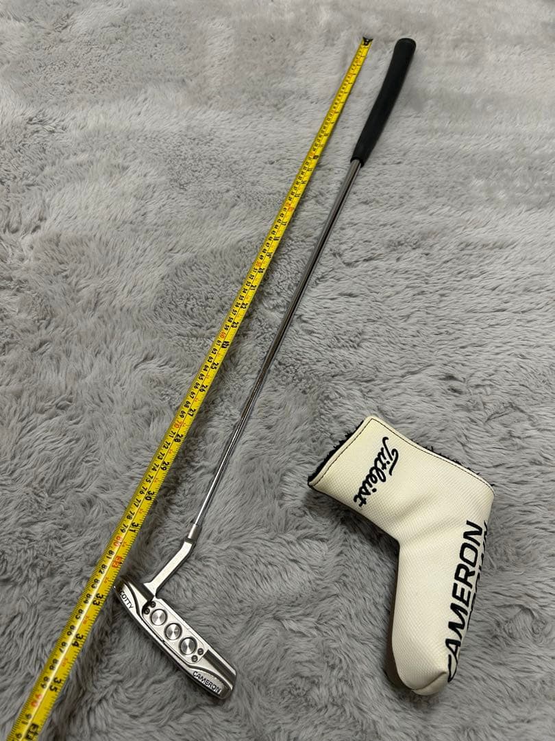 スコッティキャメロン　キャメロン＆クラウン　ニューポート　33インチ　右利き用